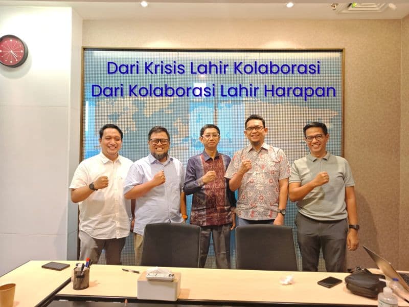 Dari “PeduliLindungi” ke “SatuSehat”: Saatnya Digitalisasi Kesehatan Punya Nahkoda yang…